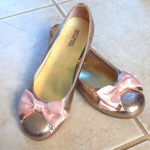 Girls size 3 Michael kors rose gold and pink slip on flats, dress shoes
